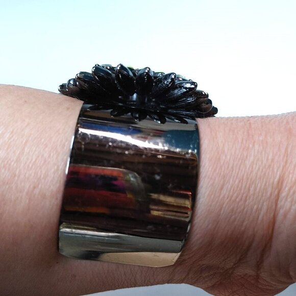 3/$30 Womens Bracelet Statement Cuff Starburst Flower Acrylic Rhinestone Estate - Picture 8 of 10